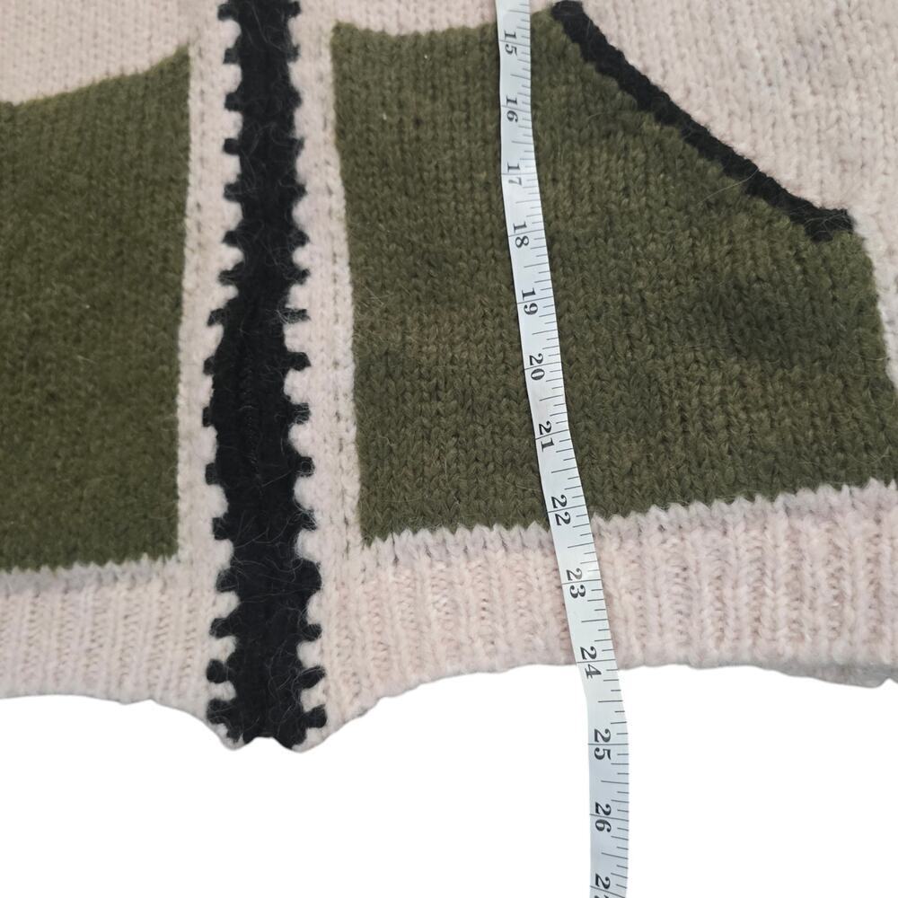 Zara Green and Cream Colorblock Sweater - Picture 8 of 8